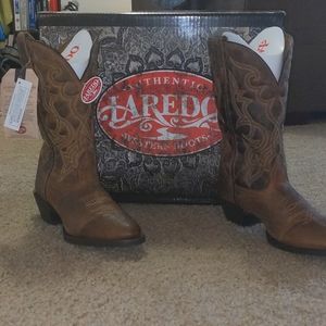 Women's size 8 boots